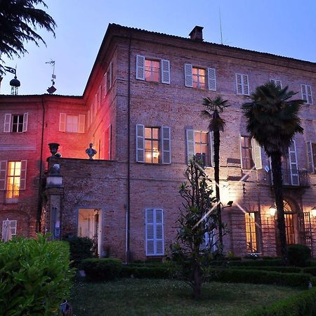 La Foresteria Del Castello - Wellness Hotel In Dimora Storica CastellʼAlfero Exteriér fotografie